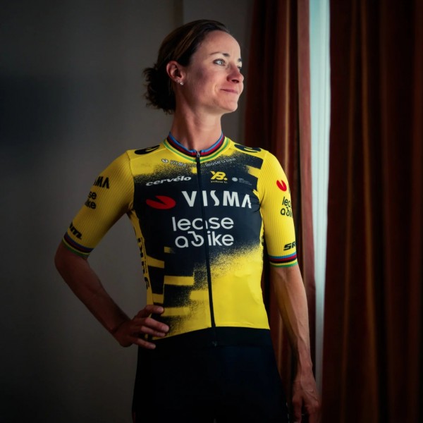 Dames Fietskleding Team Visma Lease a Bike 2025 The Wingbeat damesshirt